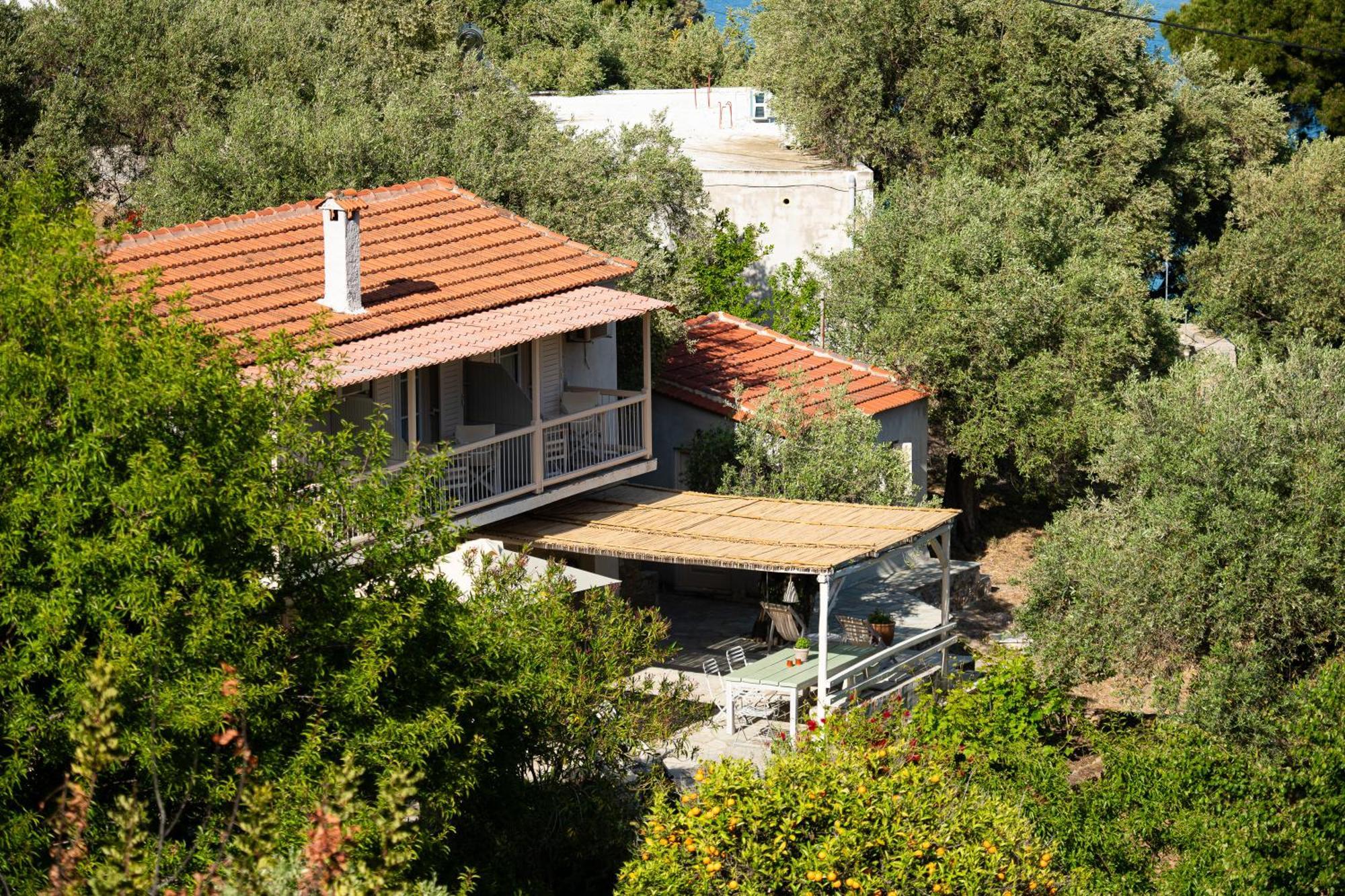 Lithea Villas And Studios By The Sea Agios Petros  Exterior foto