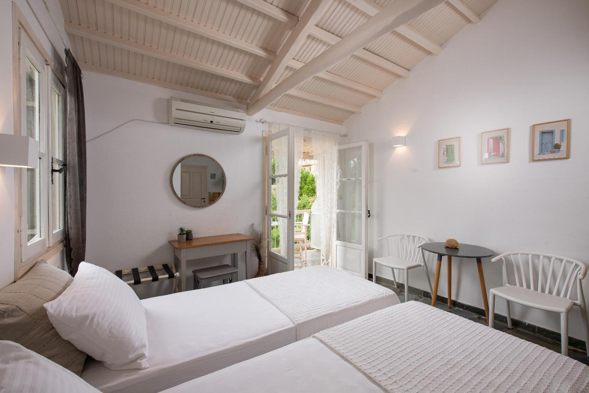 Lithea Villas And Studios By The Sea Agios Petros  Exterior foto
