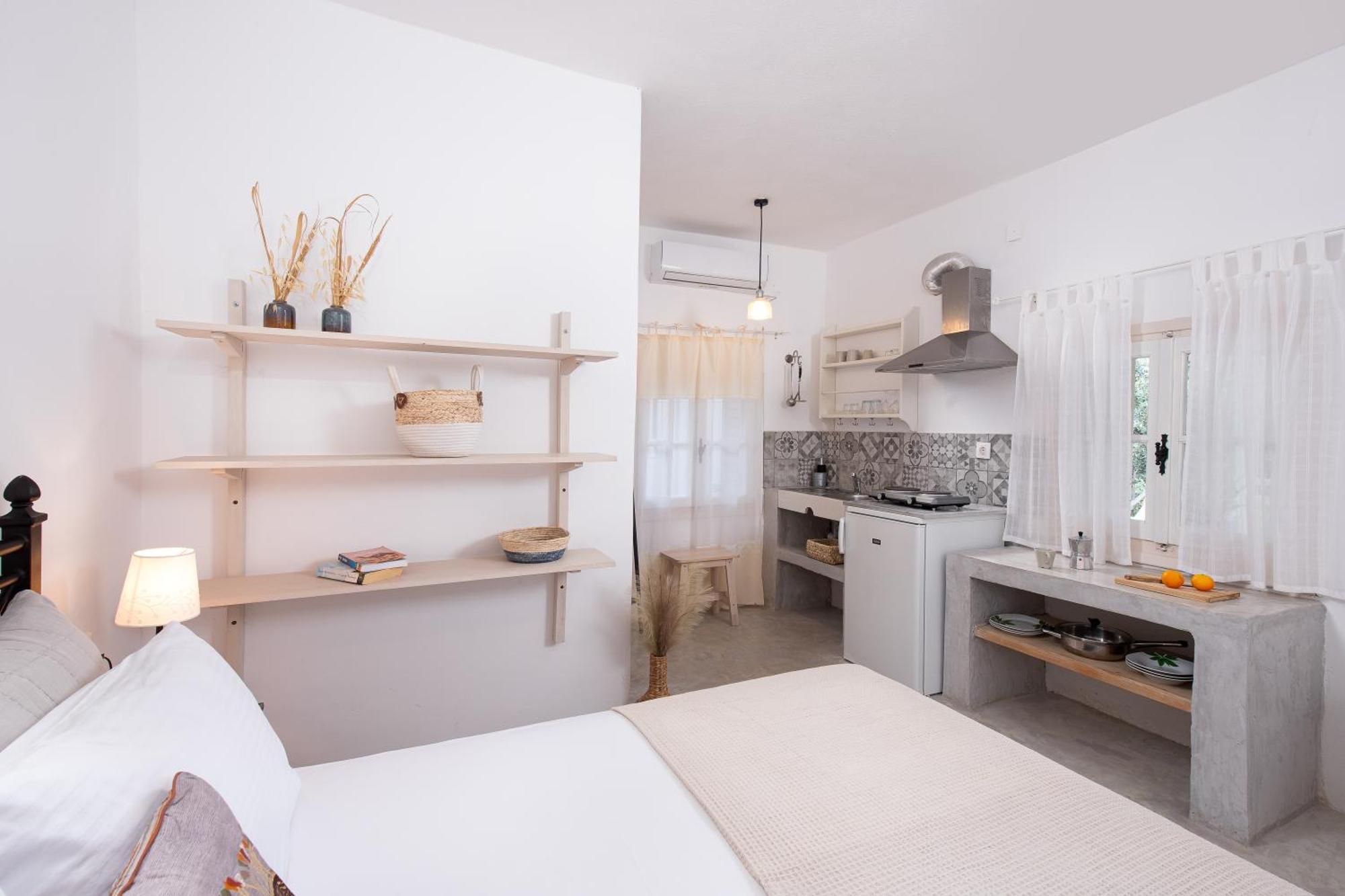 Lithea Villas And Studios By The Sea Agios Petros  Exterior foto