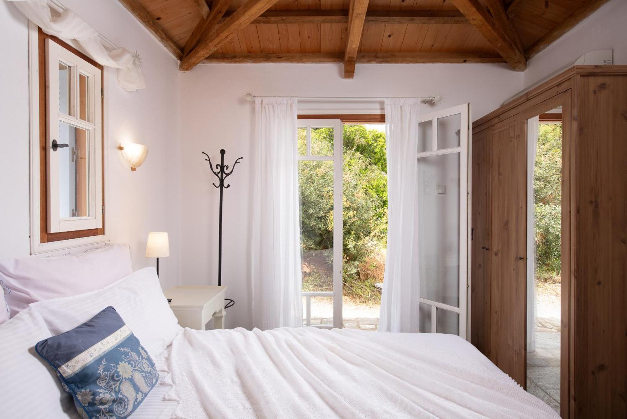 Lithea Villas And Studios By The Sea Agios Petros  Exterior foto
